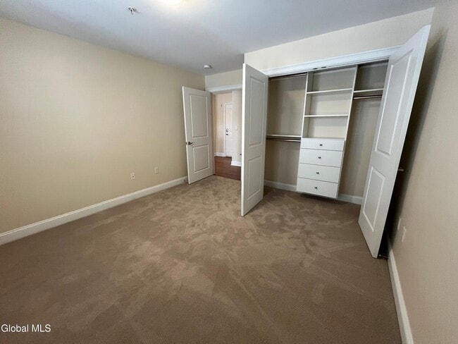 Building Photo - 74 Weibel Ave