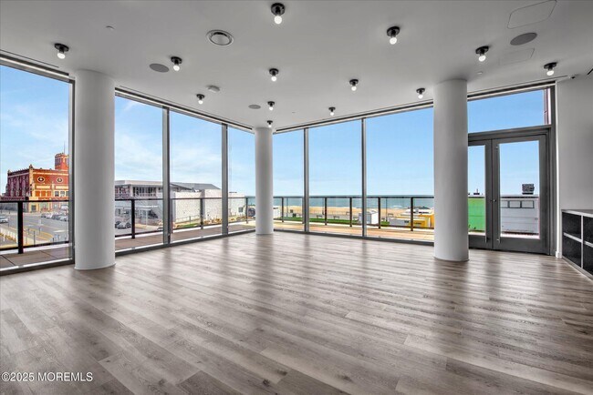 Building Photo - 1101 Ocean Ave
