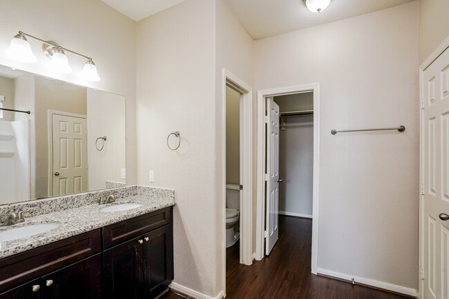 Building Photo - 21815 Octavia Way