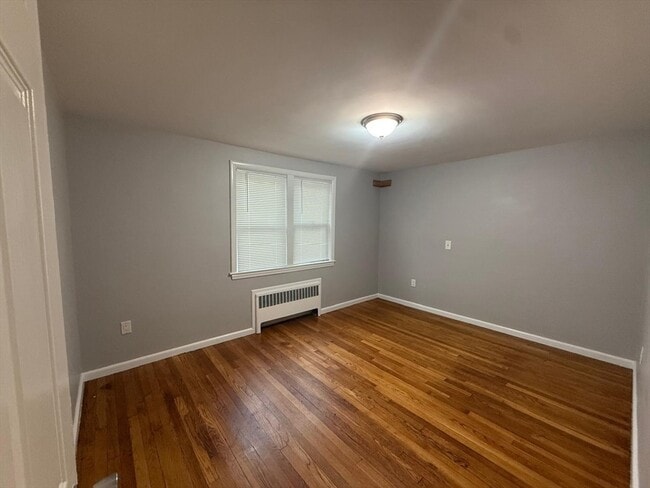 Building Photo - 39 Alpena Ave