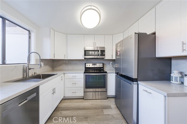 Building Photo - 28033 Ridgebluff Ct