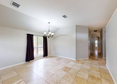 Building Photo - 1012 Ranier Cove