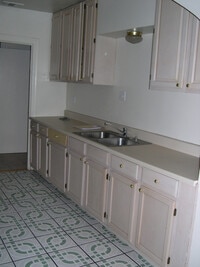 Building Photo - 311 Evans Ave