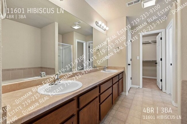 Building Photo - 11601 Hibiscus Ln