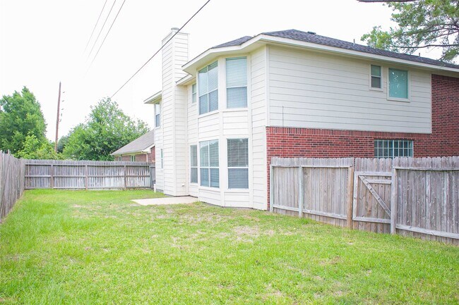 Building Photo - 14603 Bladenboro Dr