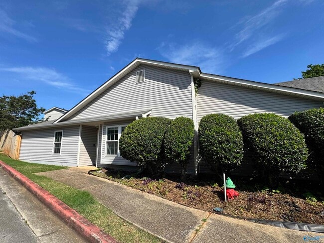 Building Photo - 116 Bentworth Ln