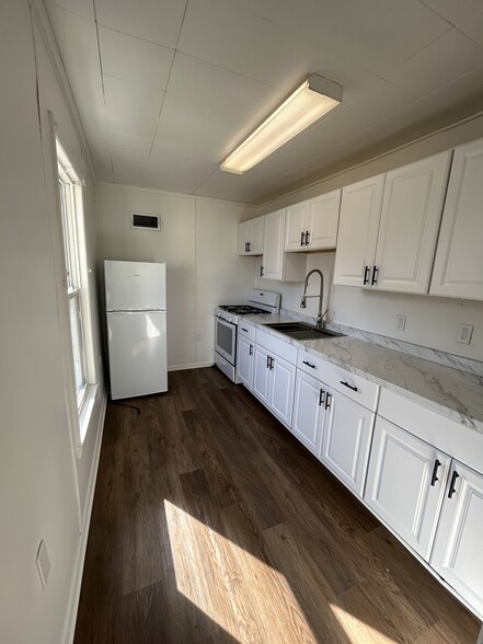 Brand new kitchen! - 100 S Main St