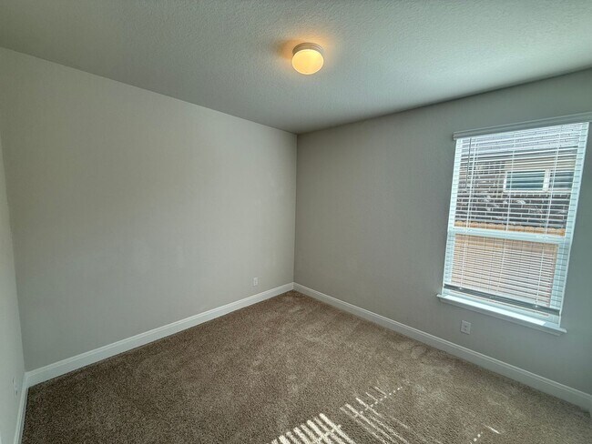 Building Photo - Stunning 4x3 Rental Home in Bulverde, TX!