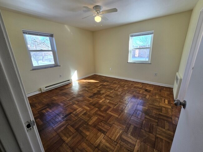 Building Photo - 3916 Chamberlayne Ave