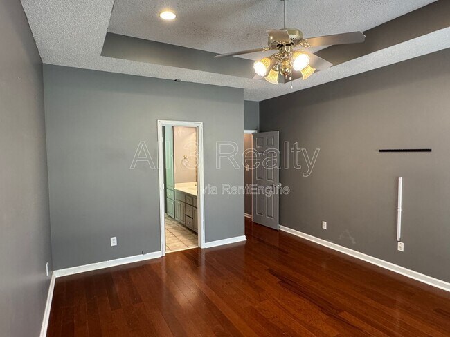 Building Photo - 6272 Deerwood Dr