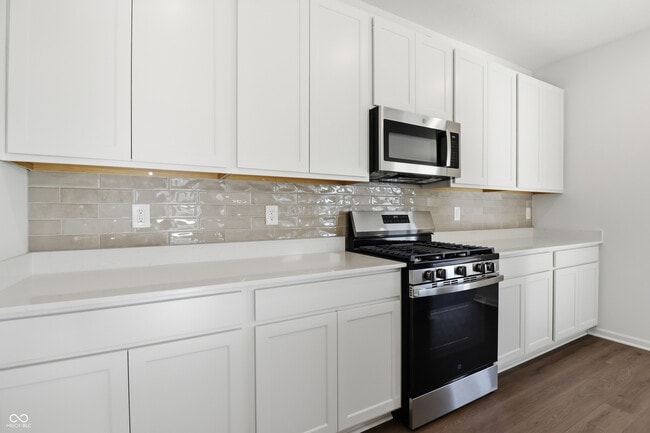 Building Photo - 2863 Piper Pl