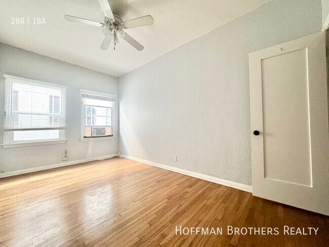 Building Photo - 402 N Genesee Ave