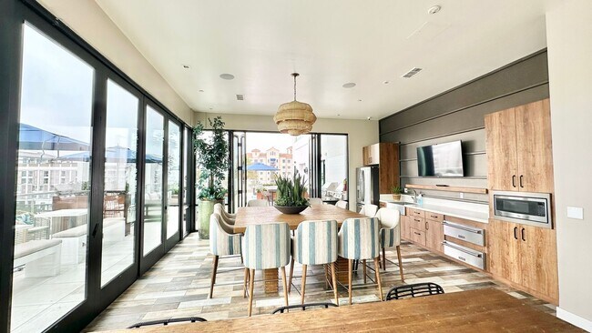 Building Photo - Brand New High-Rise Condo Unit with Stunning Community Amenities, Ocean Views, & MORE!