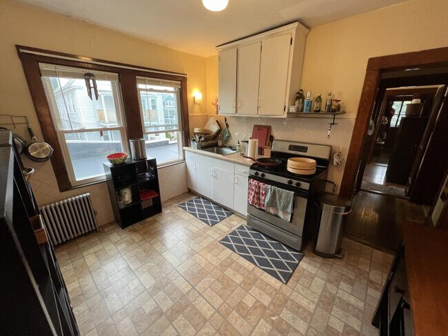 Building Photo - 2.0 bedroom in Somerville Massachusetts 02143