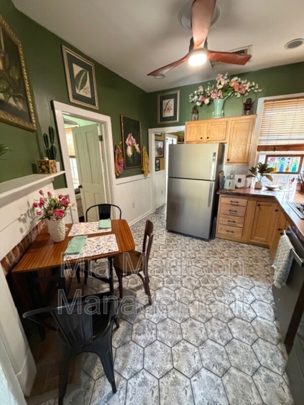 Building Photo - 547 E Macon St