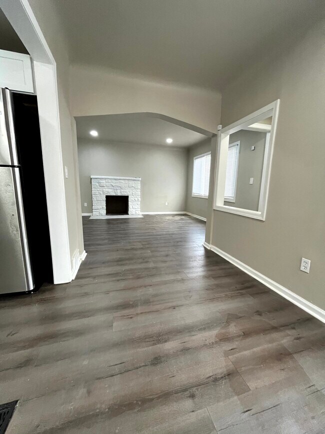 Building Photo - 18903 Freeland St