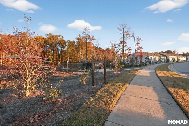 Building Photo - 818 Kensley Grv Ln