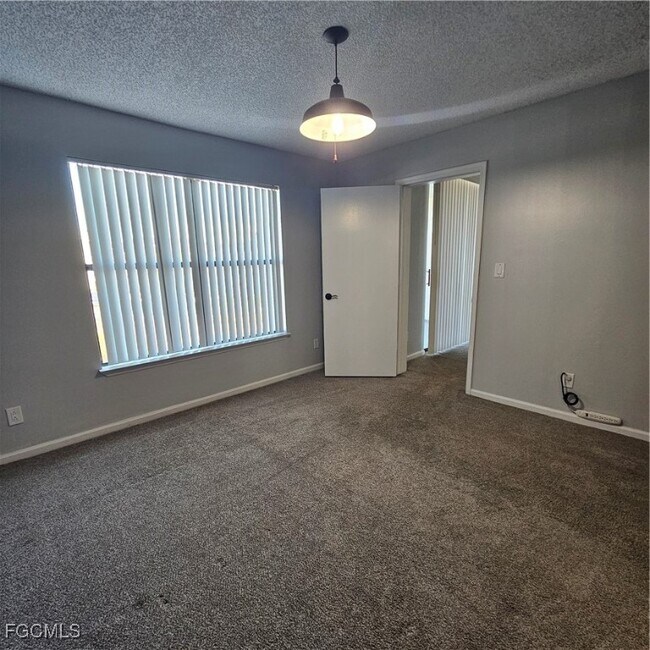 Building Photo - 13505 Eagle Ridge Dr