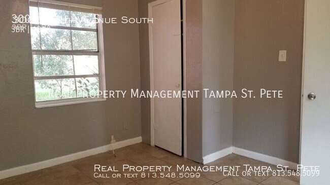 Building Photo - 3000 12th Ave S