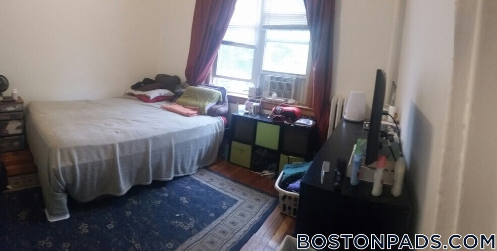 Building Photo - 99 Hancock St