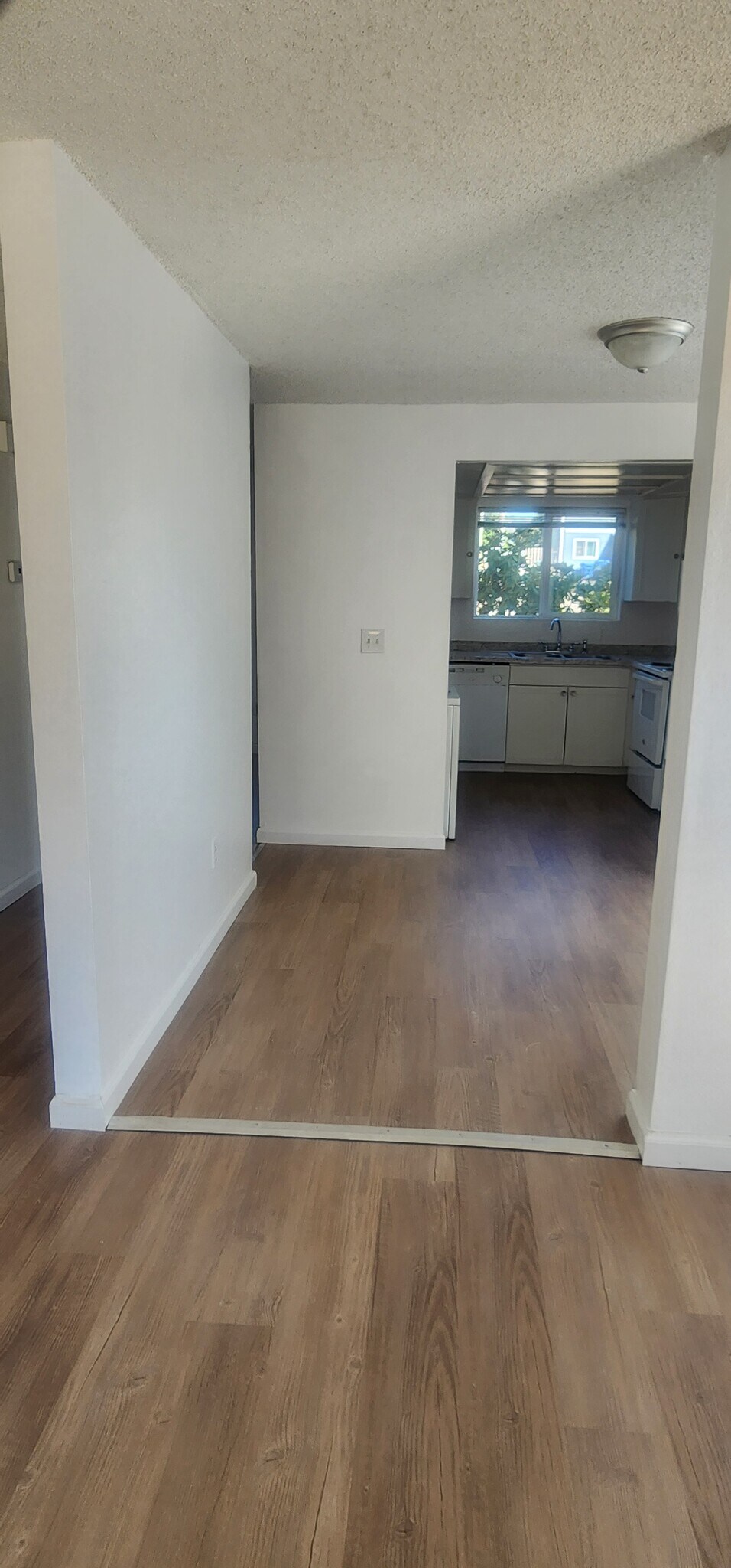 Dining section - 4304 S Cedar St