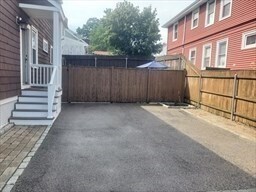 Building Photo - 1 Grayson St