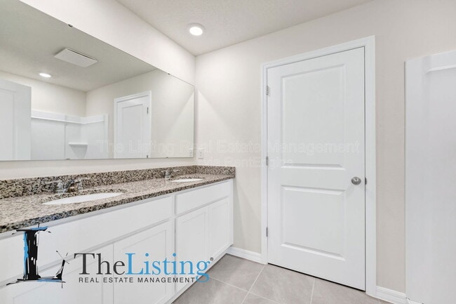 Building Photo - 5650 Anders Wy