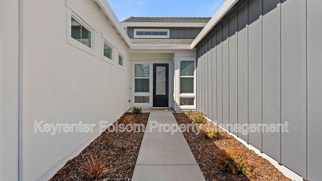 Building Photo - 3840 Fletcher Peak Cir