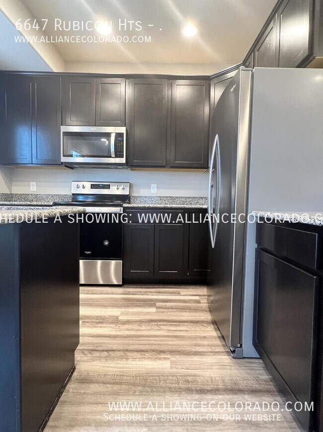 Building Photo - 6647 Rubicon Hts