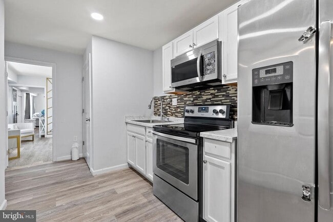 Building Photo - 12328 Melody Turn