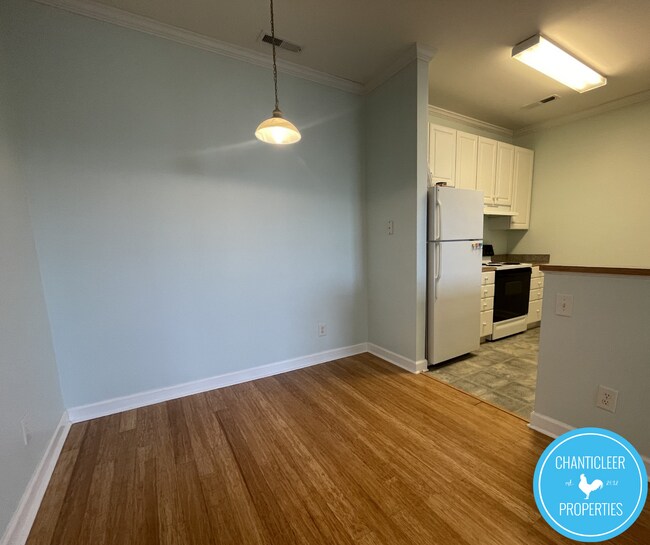 Building Photo - 701 Copperline Dr