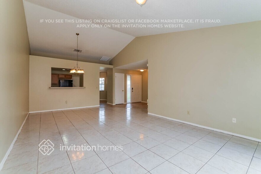 Building Photo - 155 Pinewood Cir
