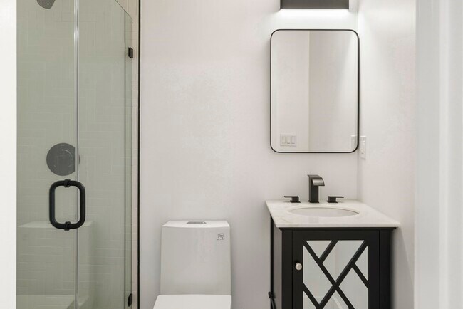 Building Photo - 89 5th St