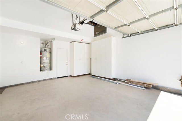 Building Photo - 175 Kingswood