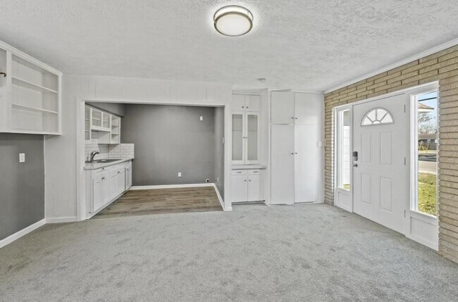 Primary Photo - 1902 11th St