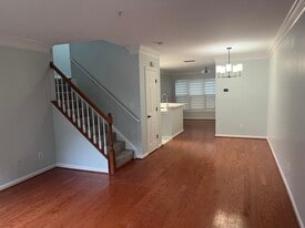 Building Photo - 7011 Metropolitan Pl