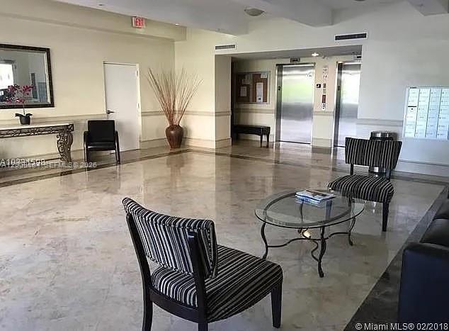 Building Photo - 2400 SW 27th Ave