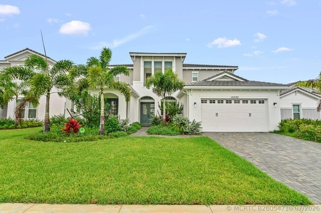 Building Photo - 15030 Wildwood Cir