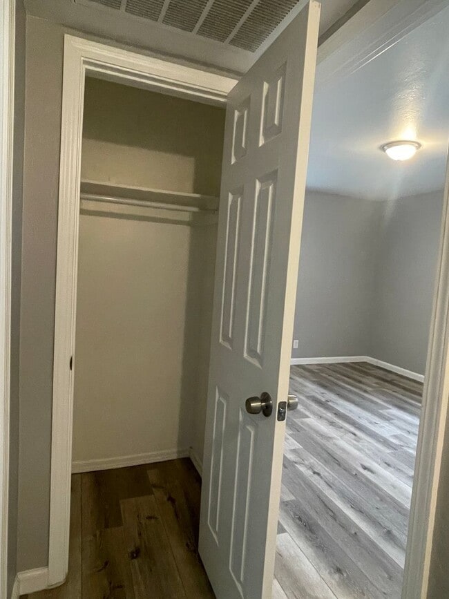 Building Photo - Bright, Updated Home with Garage, Laundry, and Private Yard