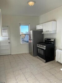 Building Photo - 1116 Walnut St