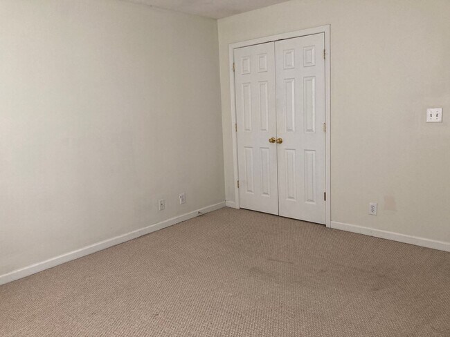 Building Photo - 2566 Leprechaun Ln