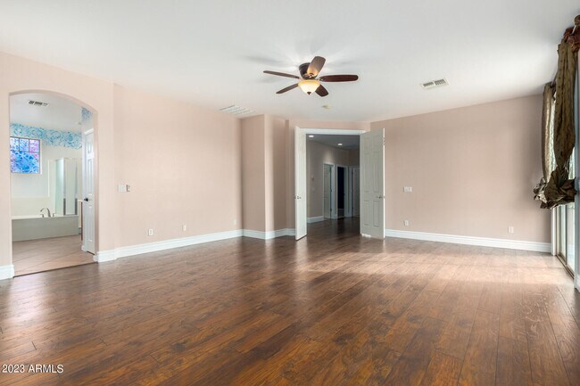 Building Photo - 14823 W Windsor Ave