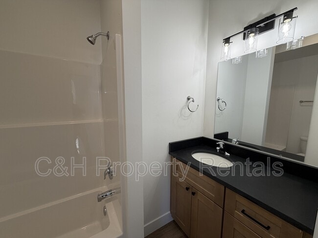 Building Photo - 2535 Esther Rose Ln