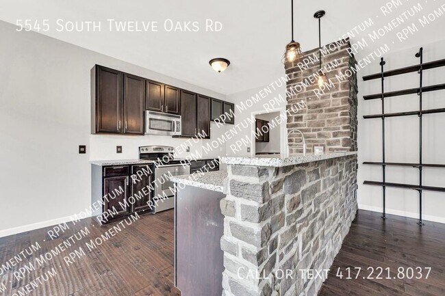 Building Photo - 5545 S Twelve Oaks Rd