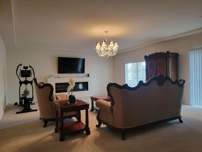 Building Photo - 4 bedroom home with a fully self  contained casita with a 3 car garage