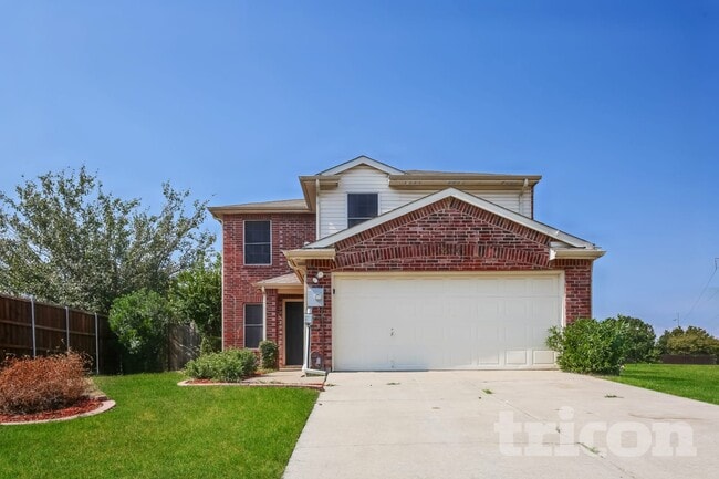 Building Photo - 2036 Talon Dr