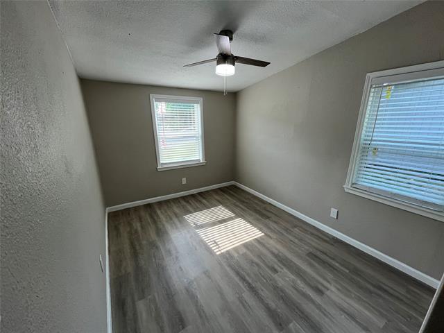 Building Photo - 2115 Dollye Dr