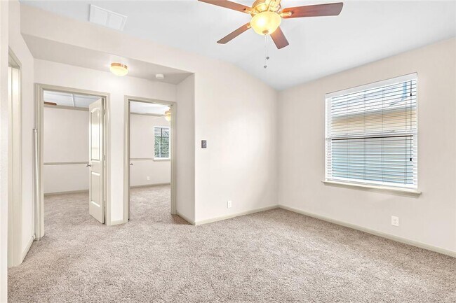 Building Photo - 12303 Stoneridge Gap Ln