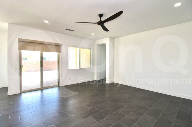 Building Photo - 3859 East Fiesta Flower Lane