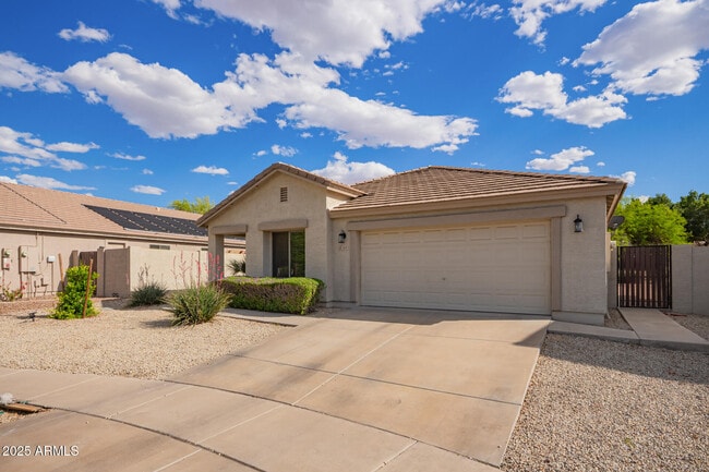 Building Photo - 1609 E Beautiful Ln